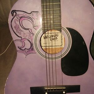 Darling Divas guitar